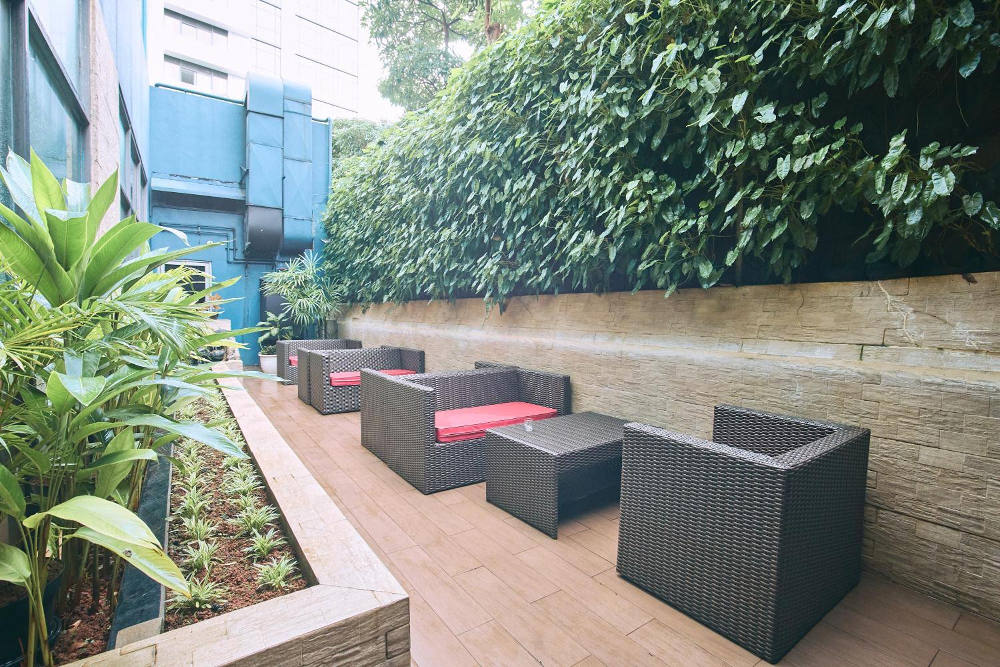 Horison Arcadia Wahid Hasyim Hotel จาการ์ตา ภายนอก รูปภาพ